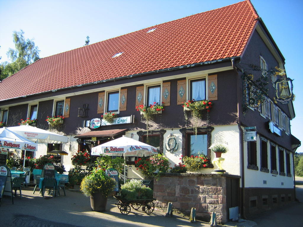 Отель Landgasthof Engel Brigach Экстерьер фото